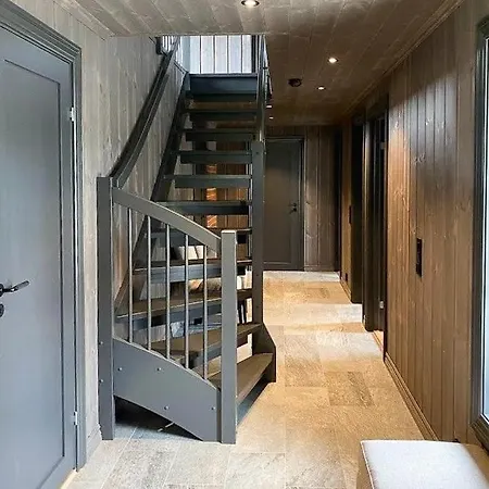 Adventure And Relaxation In Tatil Evi Voss